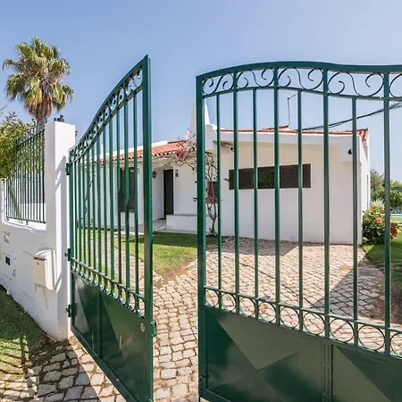 Lovelystay - Private With Pool And Garden * Vilamoura